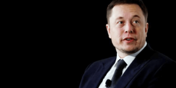 Elon Musk Net Worth 2022: Income, Career, & Biography