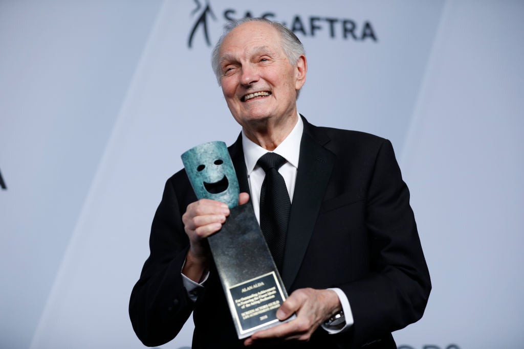 alan alda net worth